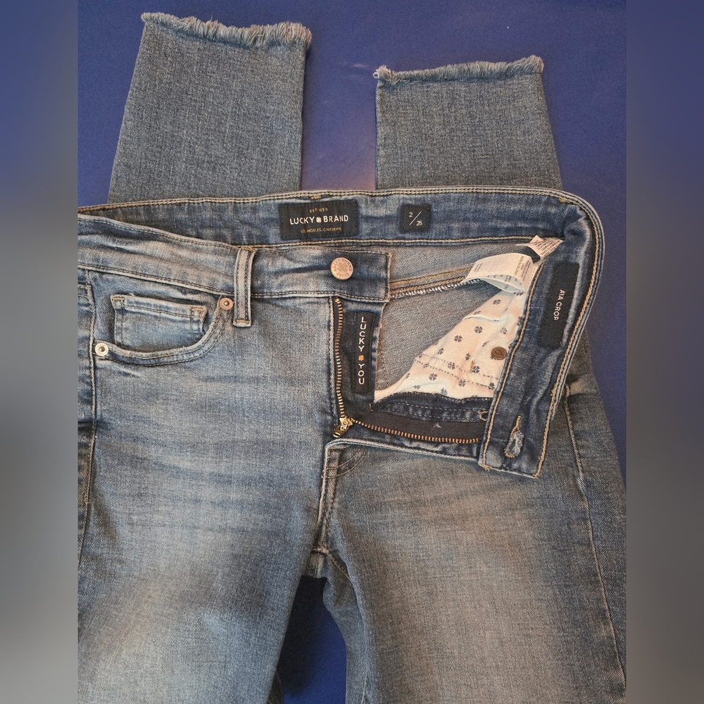 Lucky Brand Women's Blue Jeans